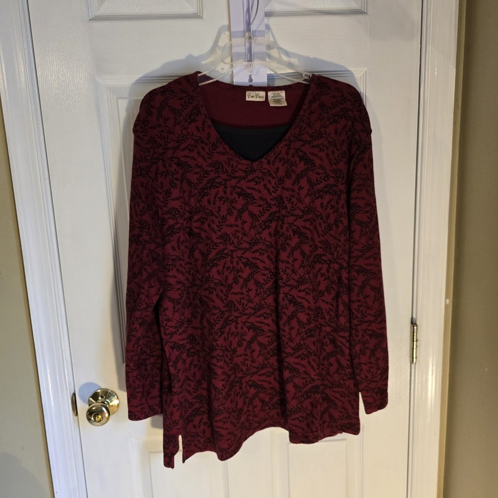 Bobbie Brooks Women's Long Sleeve Shirt With Black Floral Designs Size XL
